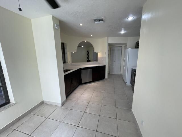 9321 W Sunrise Boulevard, Plantation, FL 33322 Photo