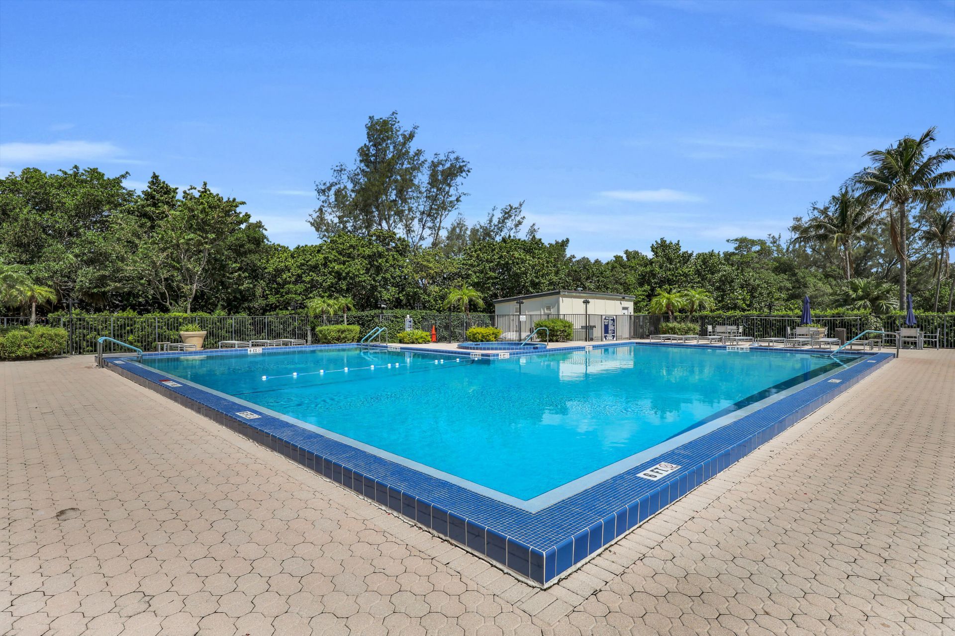 400 Ocean Trail Way, Unit 205, Jupiter, FL 33477 Photo