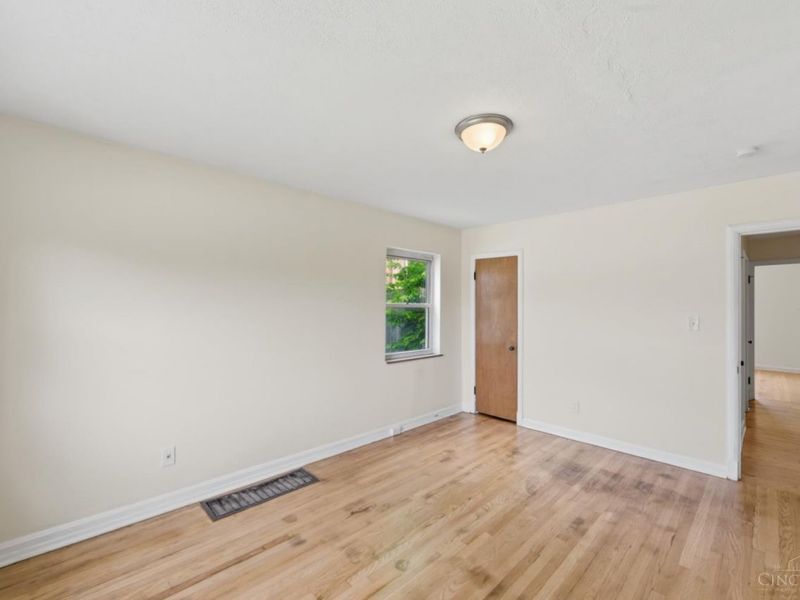 3032 Boudinot Avenue, Cincinnati, OH 45238 Photo 19