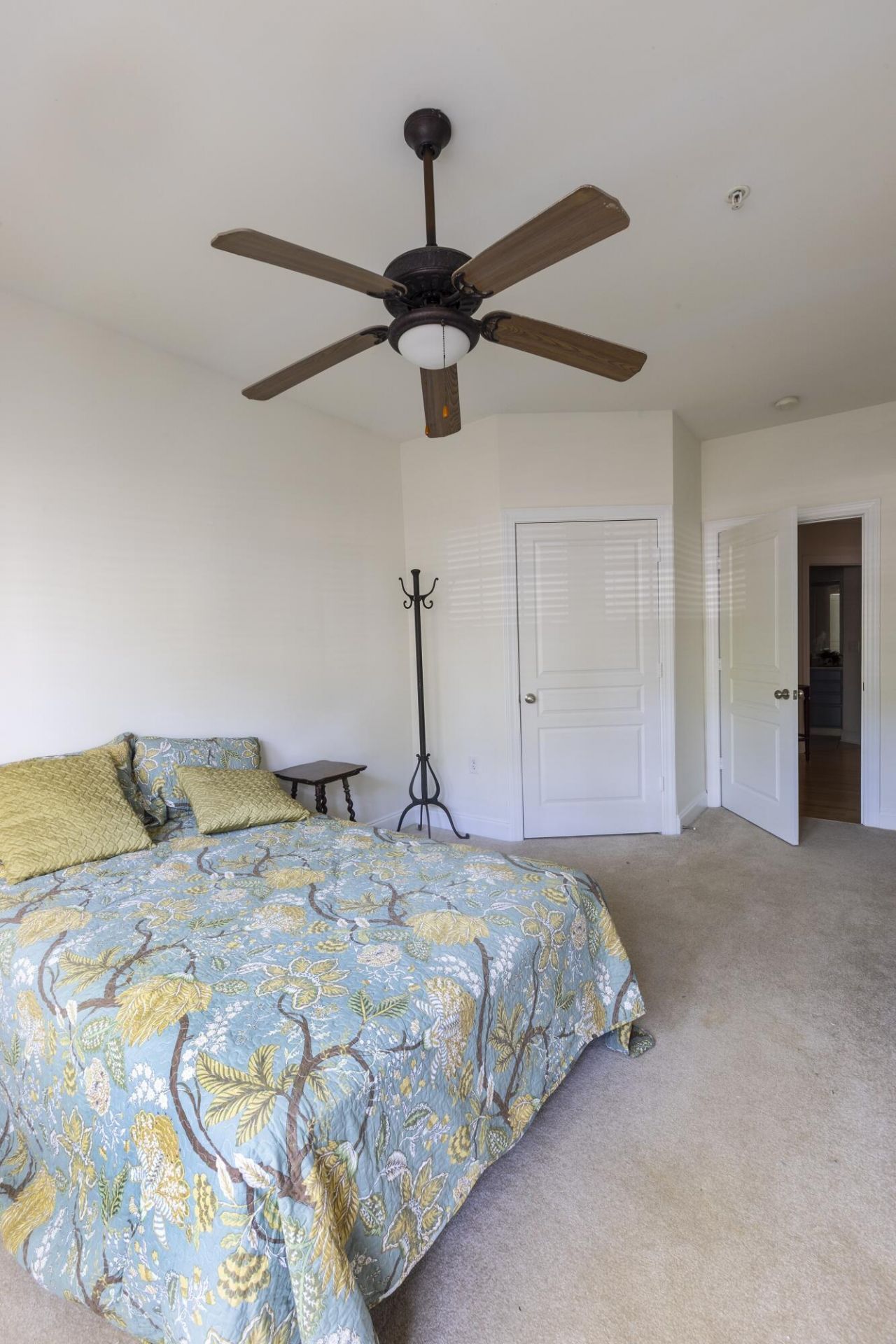 1025 Riverland Woods Place Photo 13