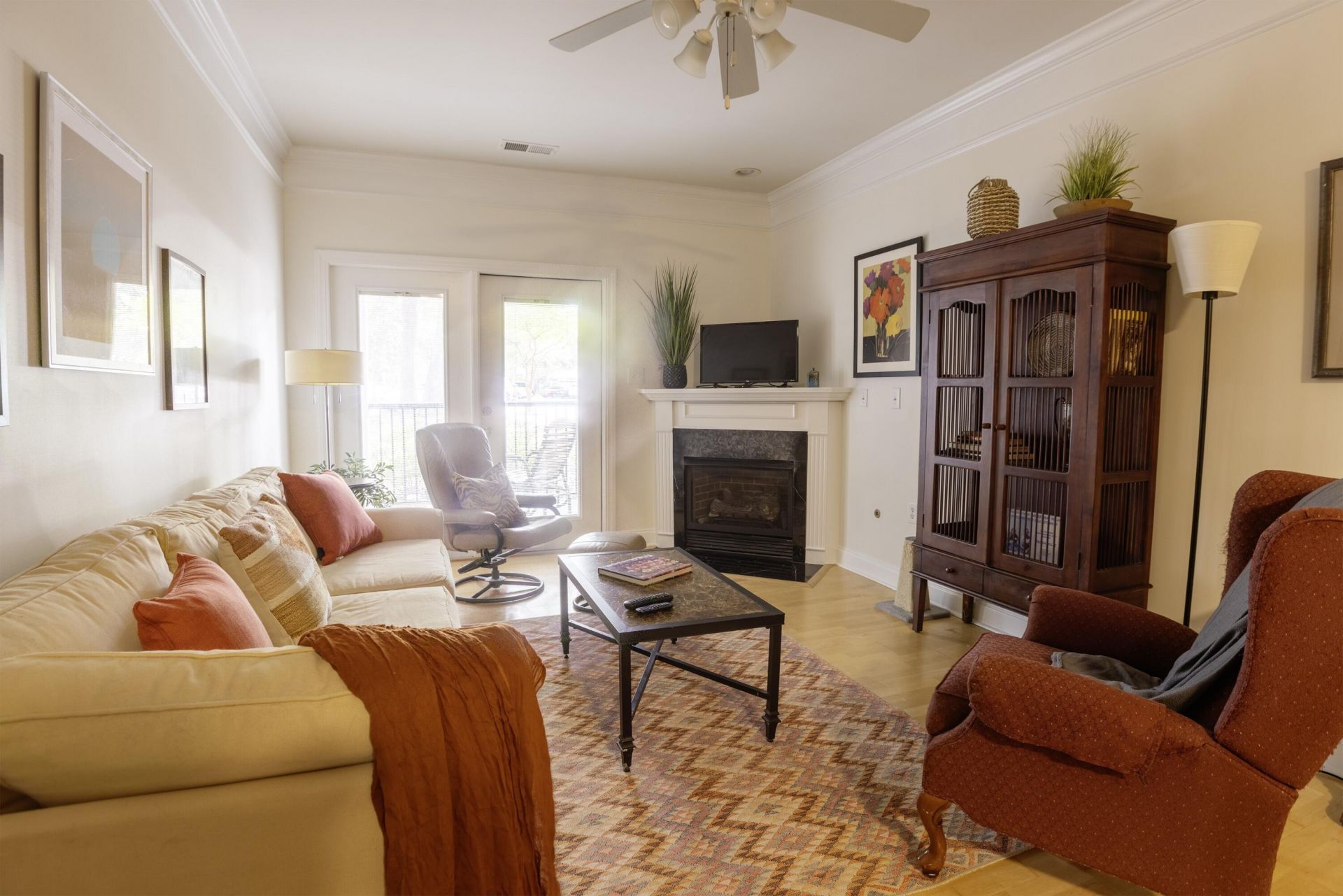 1025 Riverland Woods Place Photo 6