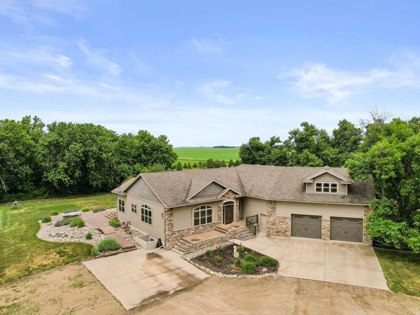 14293 40th Street S, Moorhead, MN 56560