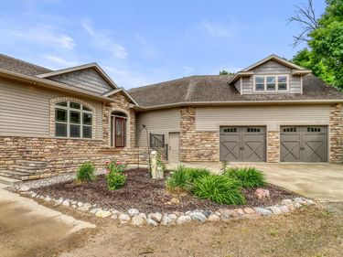 14293 40th Street S, Moorhead, MN 56560