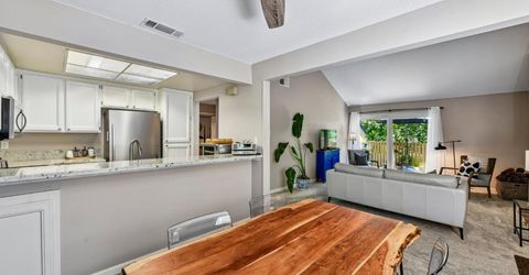 2280 Hurley Way #48, Unit 48, Sacramento, CA 95825 Photo