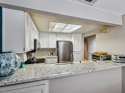 2280 Hurley Way #48, Unit 48, Sacramento, CA 95825 Photo