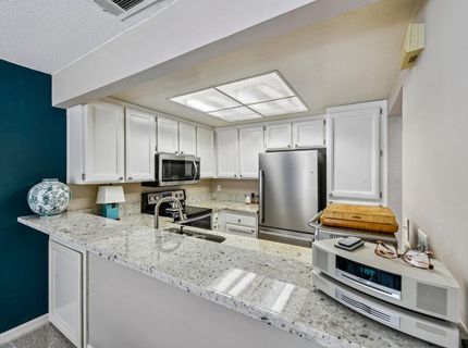 2280 Hurley Way #48, Unit 48, Sacramento, CA 95825 Photo