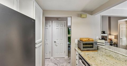 2280 Hurley Way #48, Unit 48, Sacramento, CA 95825 Photo