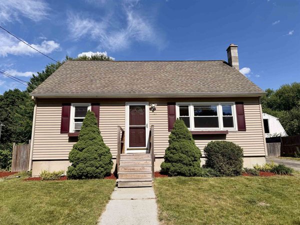 121 Michigan Avenue, Manchester, NH 03104