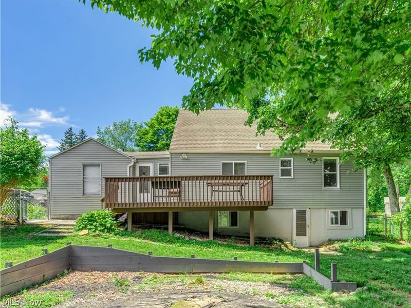 1435 Slagle Drive , Springfield, OH 44312 Photo 3