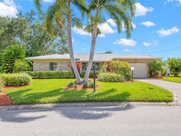 1961 42ND STREET N, ST PETERSBURG, FL 33713