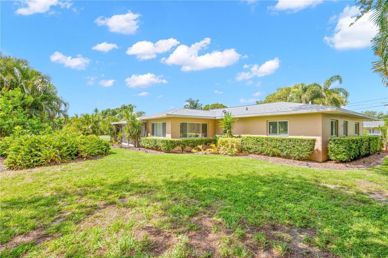 1961 42nd Street N, Saint Petersburg, FL 33713 Photo