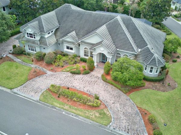 9480 WATERFORD OAKS DRIVE , WINTER HAVEN, FL 33884