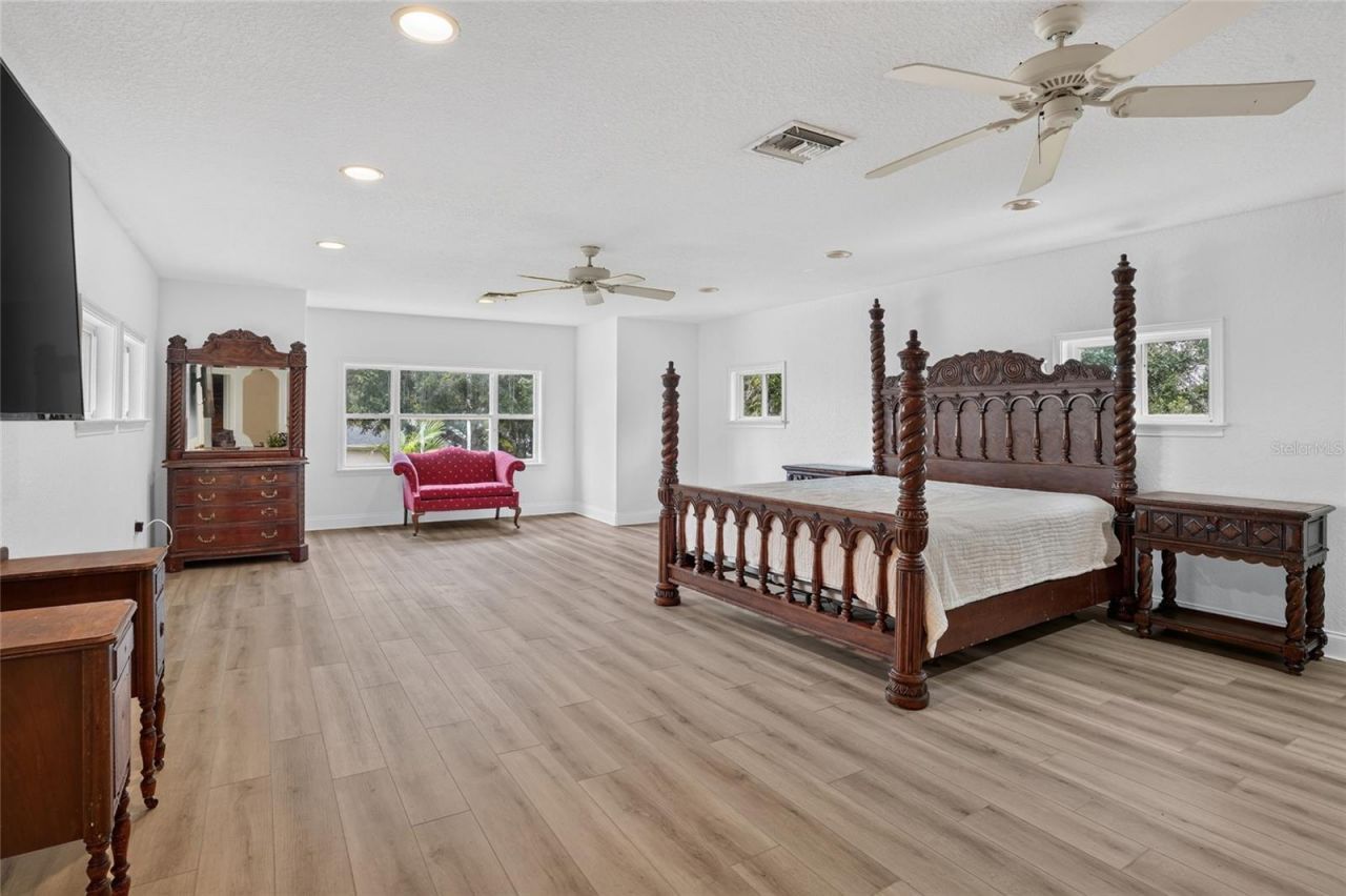 9480 Waterford Oaks Drive, Winter Haven, FL 33884 Photo