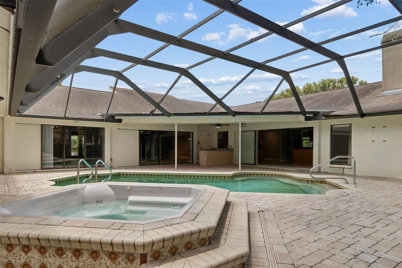 2668 Montague Court W, Clearwater, FL 33761 Photo