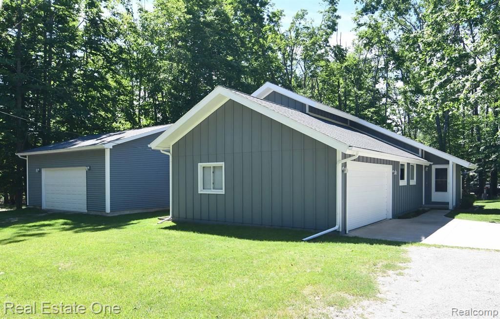 4092 N Pheasant Road, Alcona Township, MI 48742 Main Photo