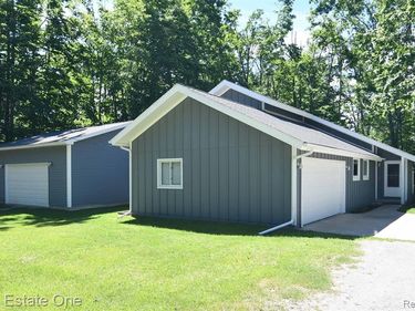 4092 N Pheasant Road, Alcona Twp, MI 48742
