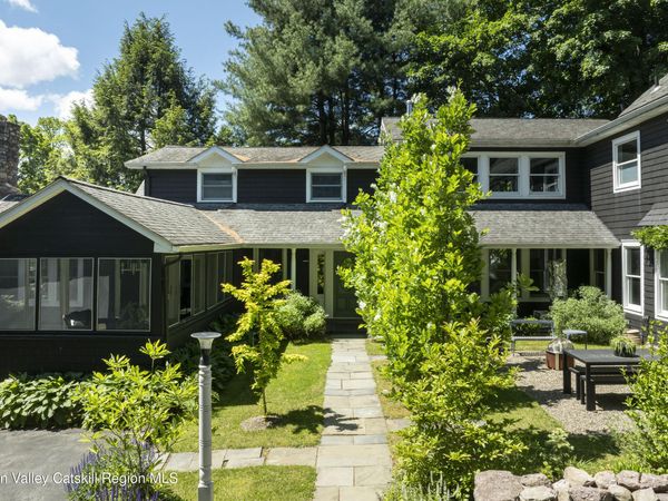 147 Smith Clove Road, Woodbury, NY 10917