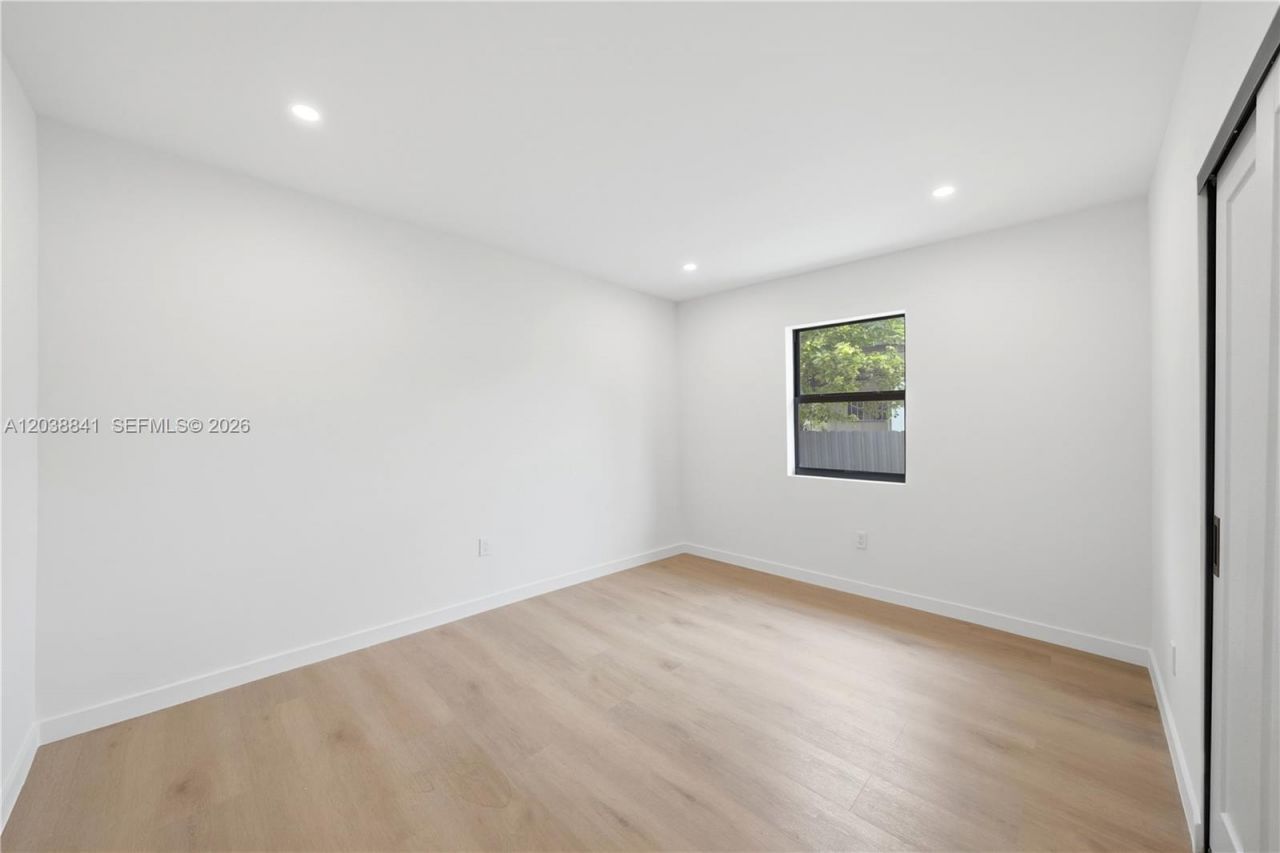1861 NW 27th St, Unit 1, Miami, FL 33142 Photo