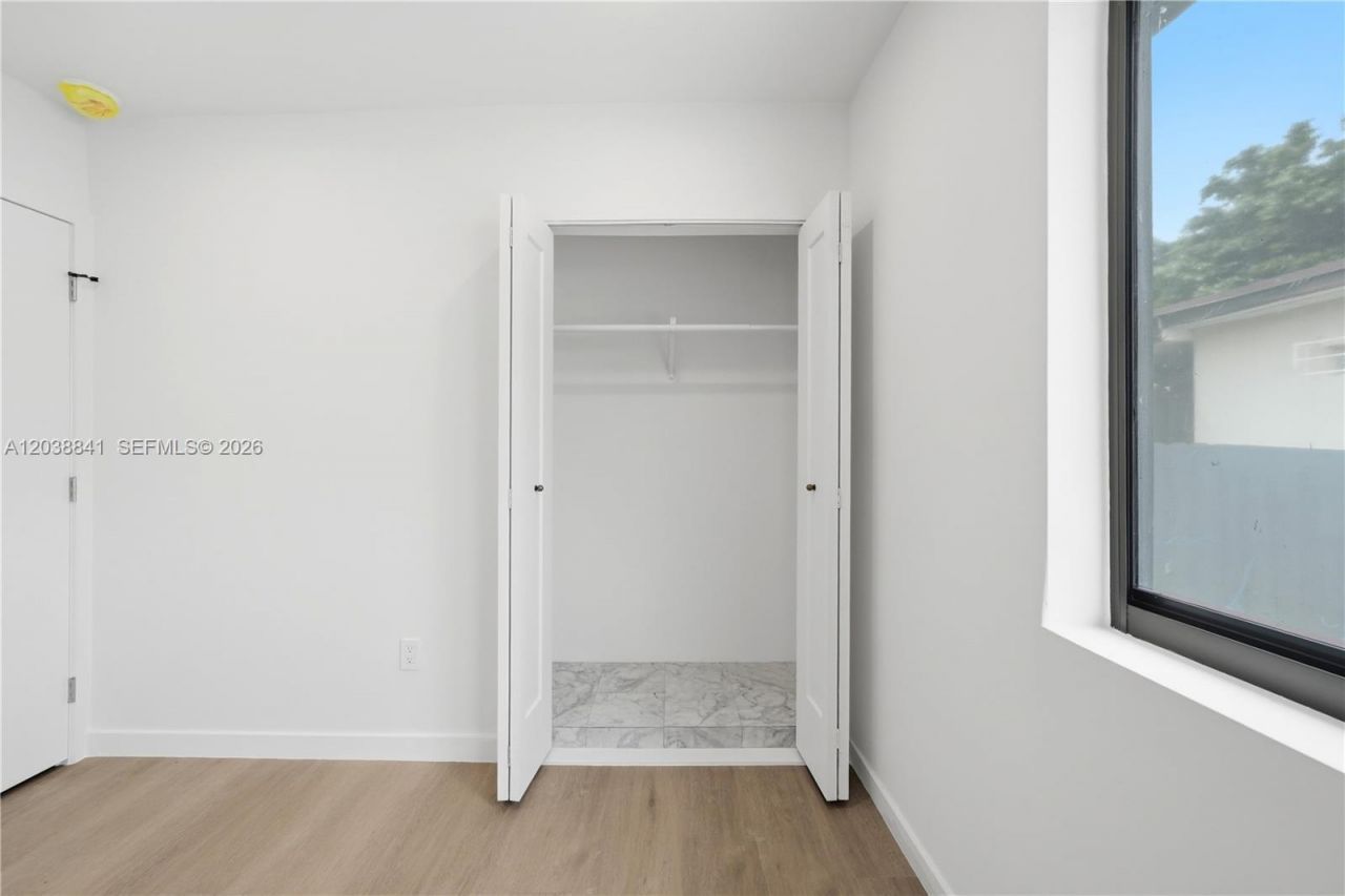 1861 NW 27th St, Unit 1, Miami, FL 33142 Photo