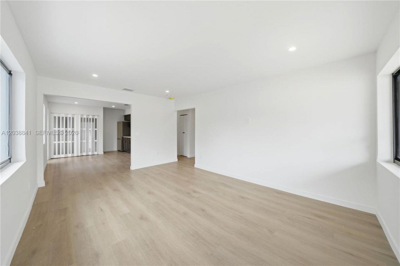 1861 NW 27th St, Unit 1, Miami, FL 33142 Photo