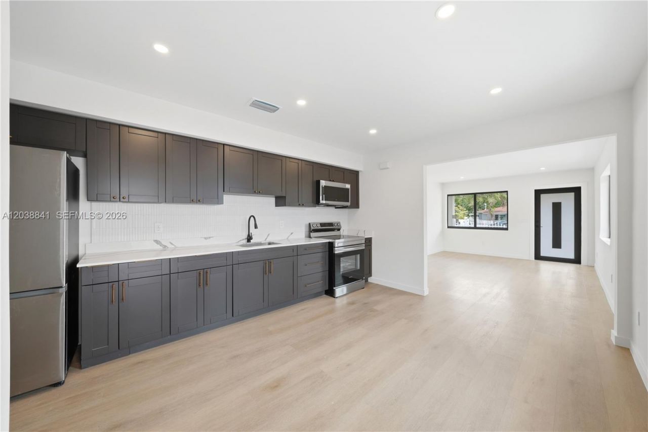1861 NW 27th St, Unit 1, Miami, FL 33142 Photo