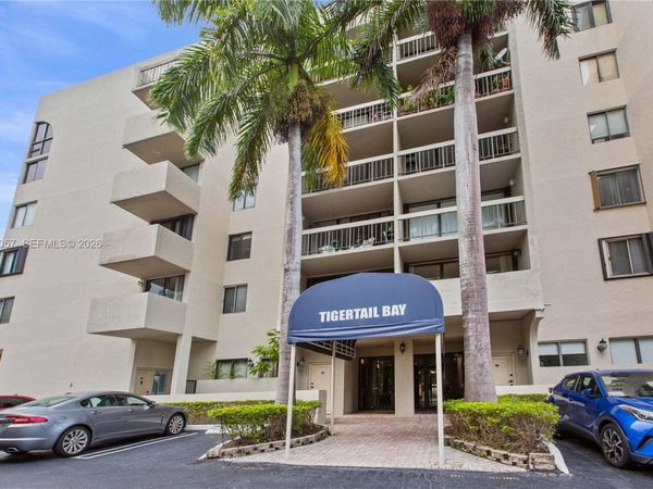 2715 Tigertail Ave , Unit 506, Miami, FL 33133