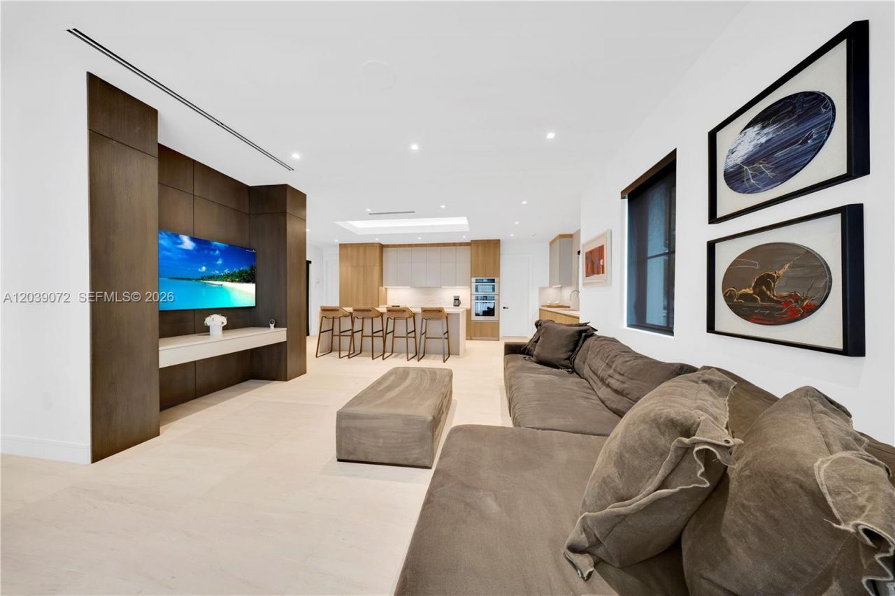 5111 Alhambra Cir , Coral Gables, FL 33146 Photo