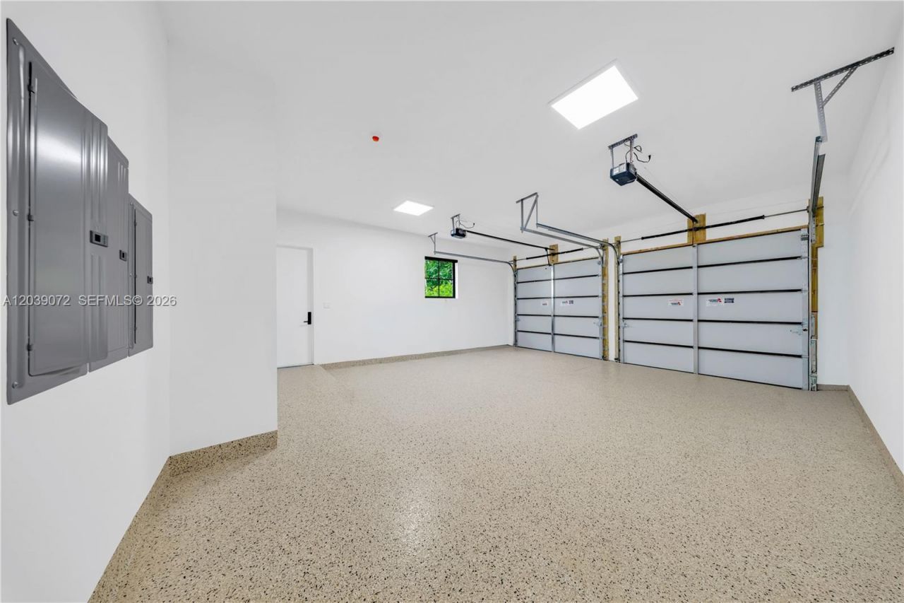 5111 Alhambra Cir , Coral Gables, FL 33146 Photo