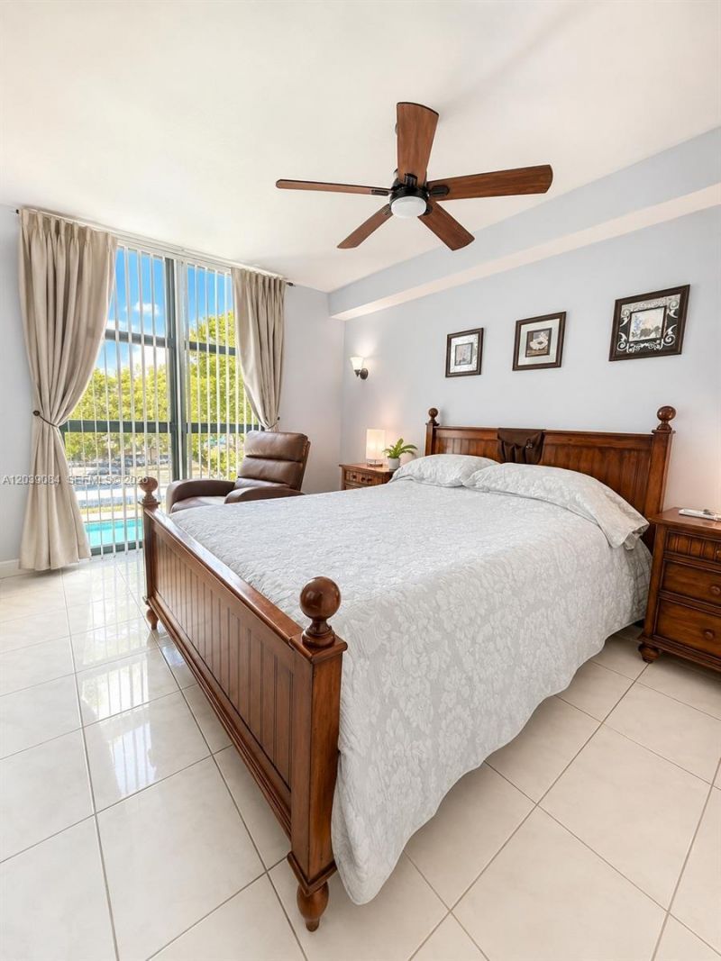 11800 SW 18th St, Unit 306-4, Miami, FL 33175 Photo