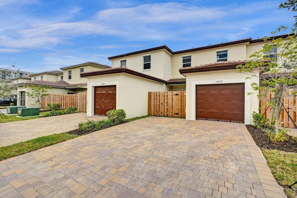 12859 SW 243rd Ter , Homestead, FL 33032 Photo