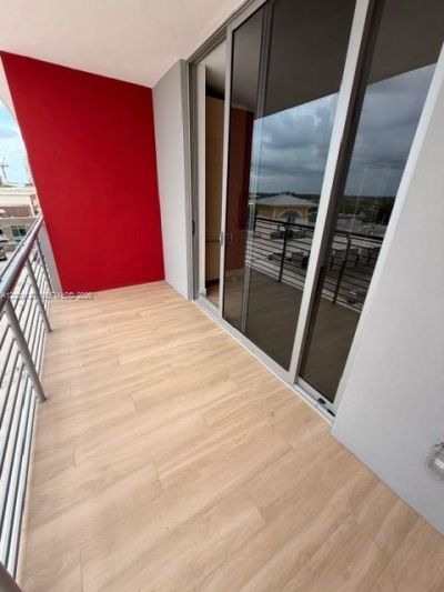90 NE 32nd St, Unit 823, Miami, FL 33137 Photo