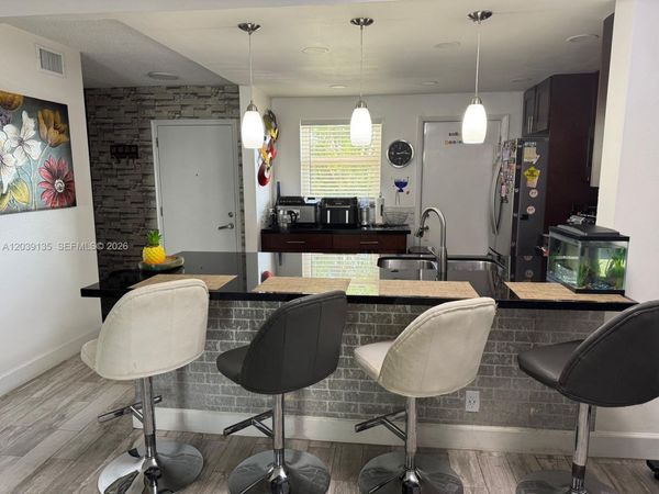 900 NE 12th Ave, Unit 302, Hallandale Beach, FL 33009