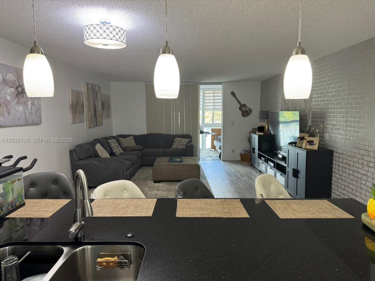 900 NE 12th Ave, Unit 302, Hallandale Beach, FL 33009 Photo