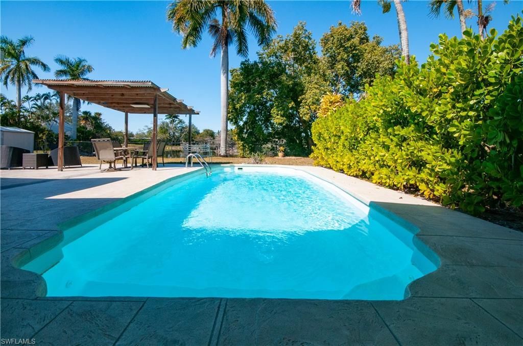 54 Liberty Ln , Naples, FL 34112 Photo