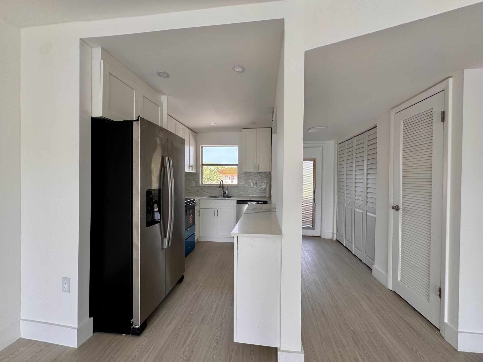 2831 E Sunrise Lakes Drive E, Unit 311, Sunrise, FL 33322 Photo