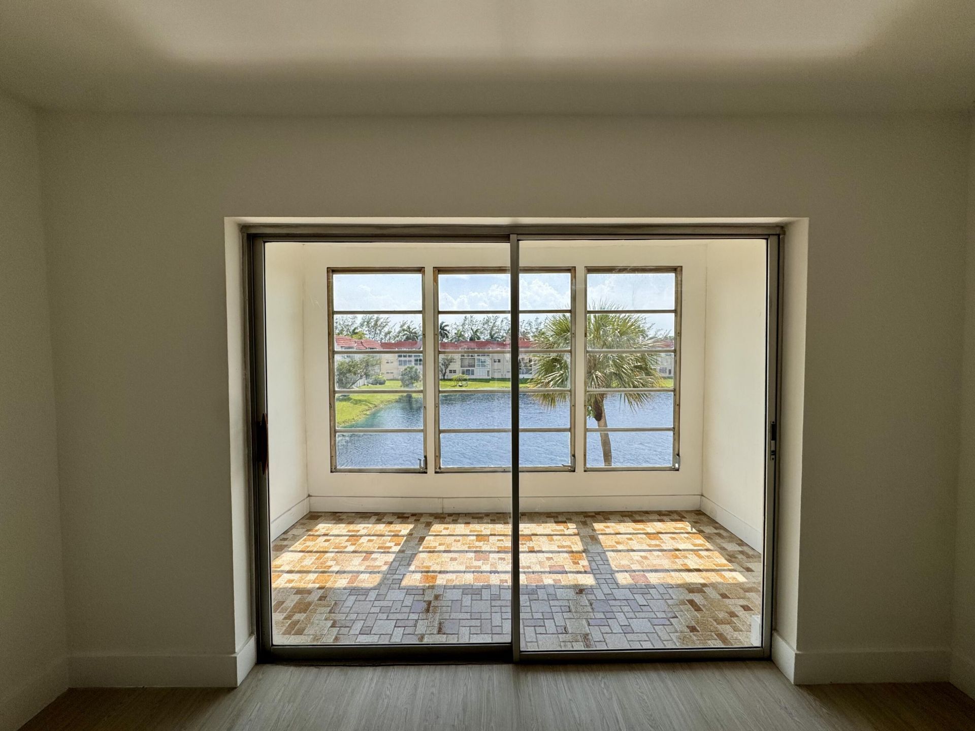 2831 E Sunrise Lakes Drive E, Unit 311, Sunrise, FL 33322 Photo