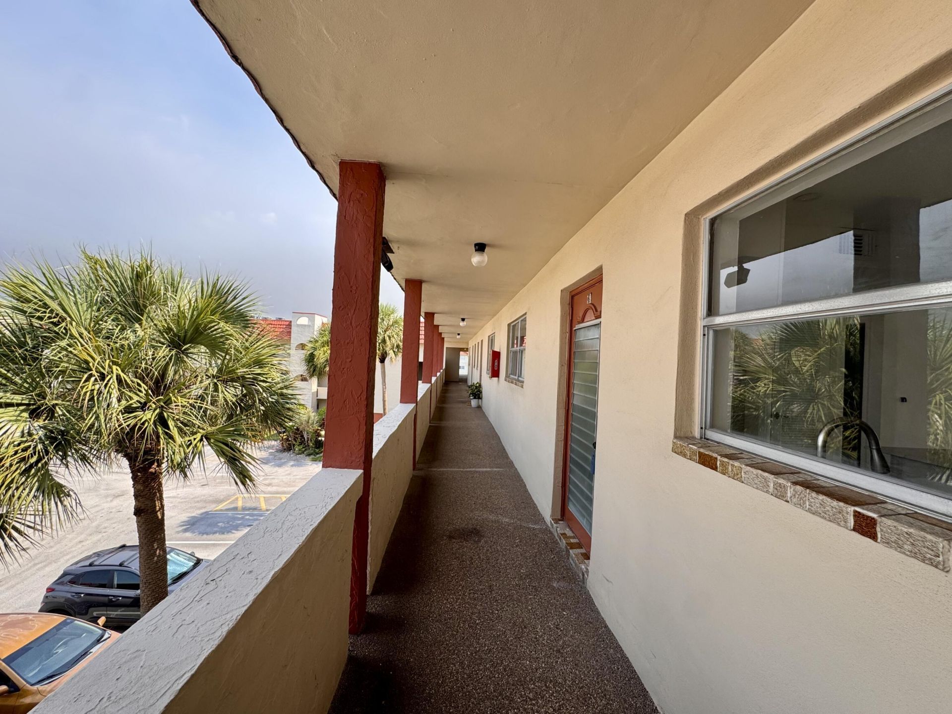 2831 E Sunrise Lakes Drive E, Unit 311, Sunrise, FL 33322 Photo