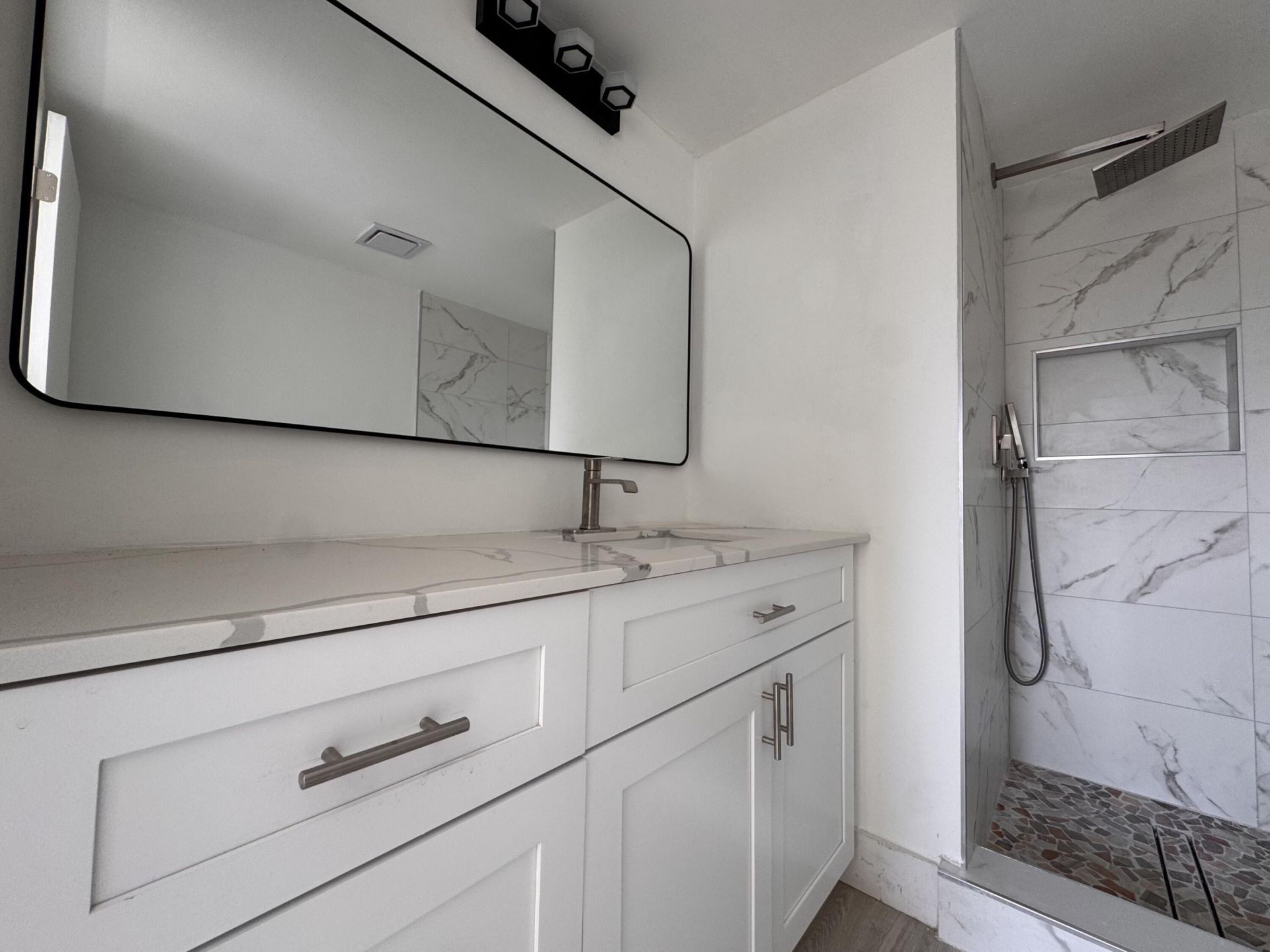 2831 E Sunrise Lakes Drive E, Unit 311, Sunrise, FL 33322 Photo