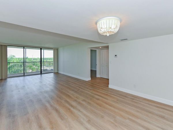 1605 S Us Highway 1, Unit M1-403, Jupiter, FL 33477