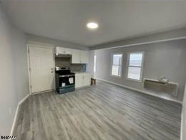 107 Highland St, Unit 2BR, Paterson, NJ 07524
