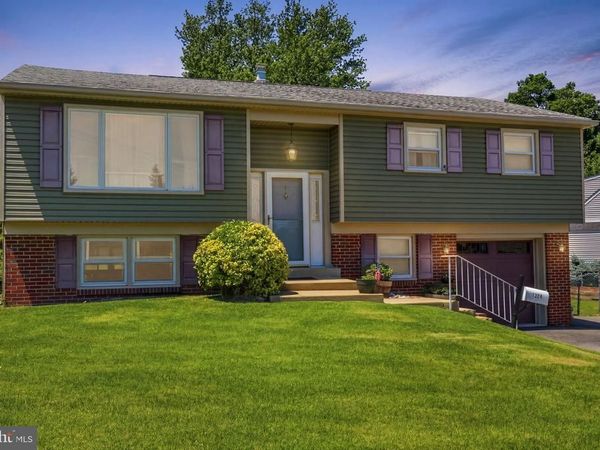 1320 NEVARC ROAD , WARMINSTER, PA 18974