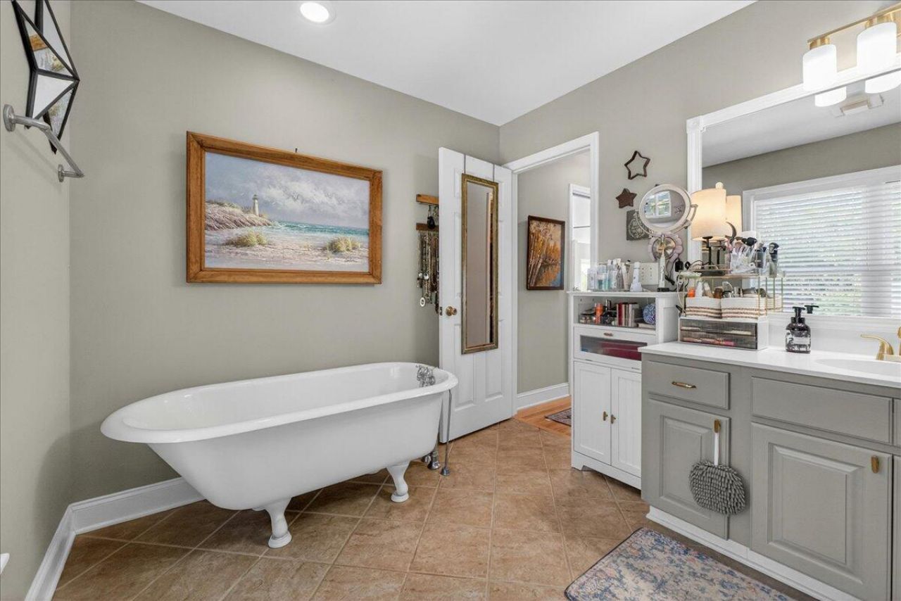 167 Cape Palmetto Point Trail Photo 34