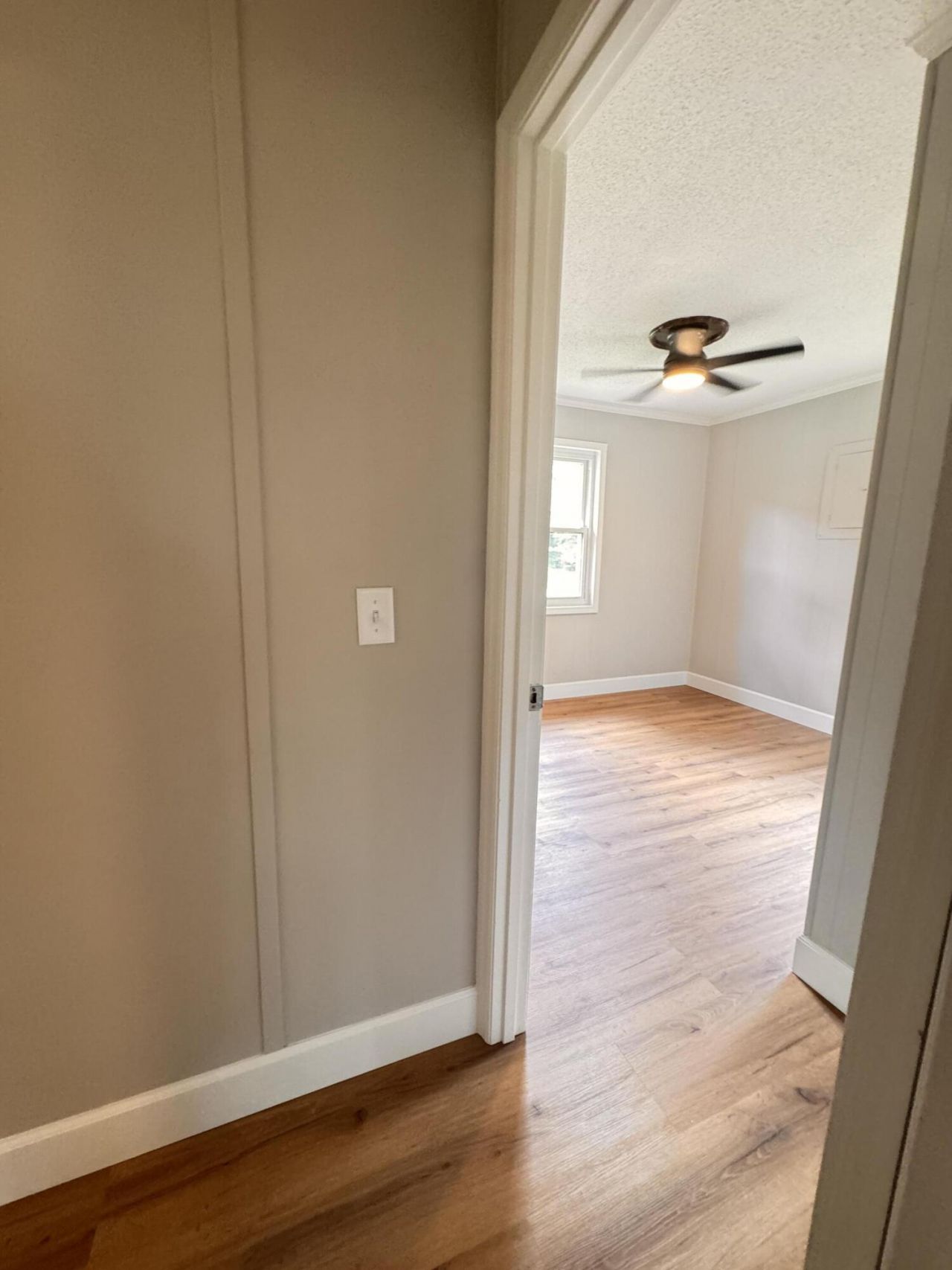 210 Grayson Street Photo 24