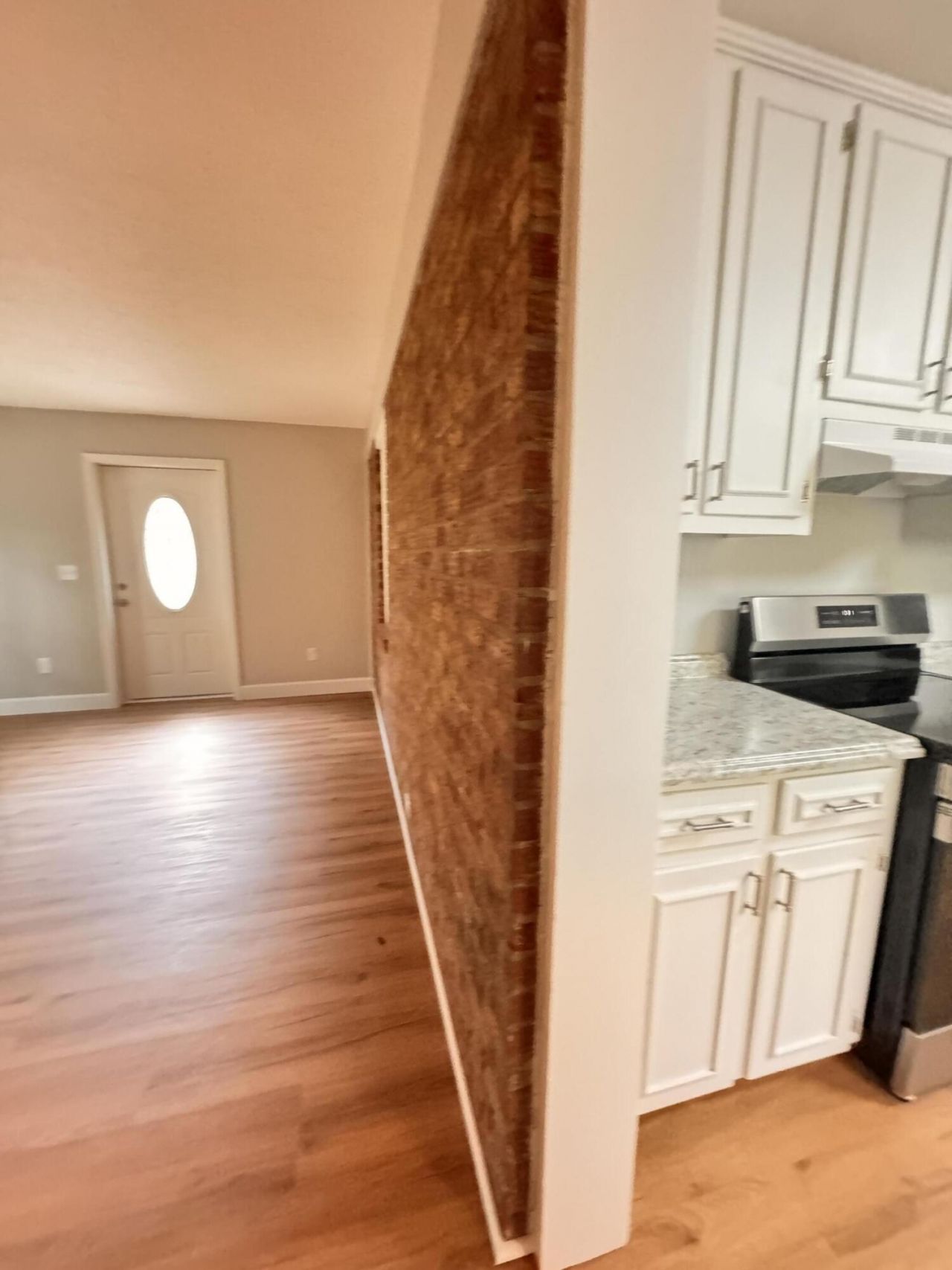 210 Grayson Street Photo 49