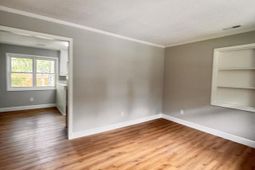 210 Grayson Street photo 4