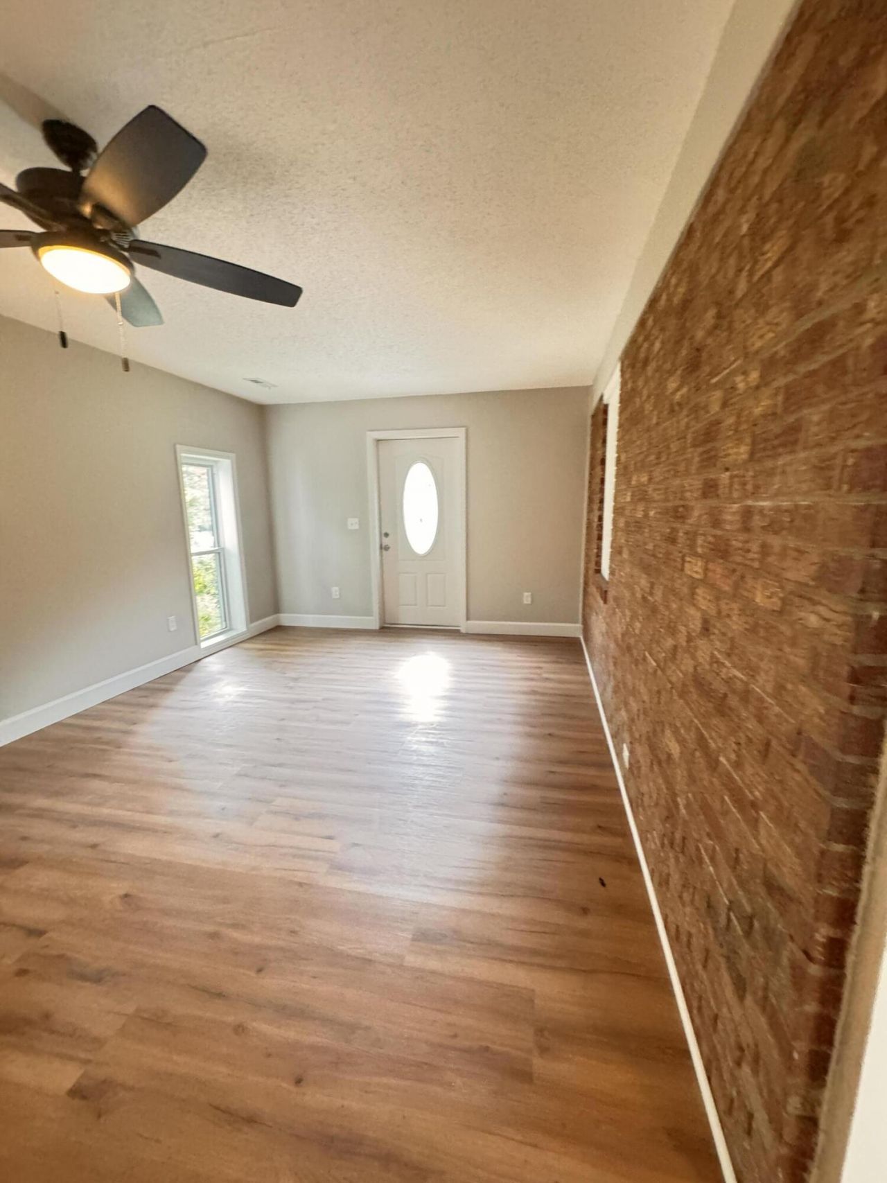 210 Grayson Street Photo 50