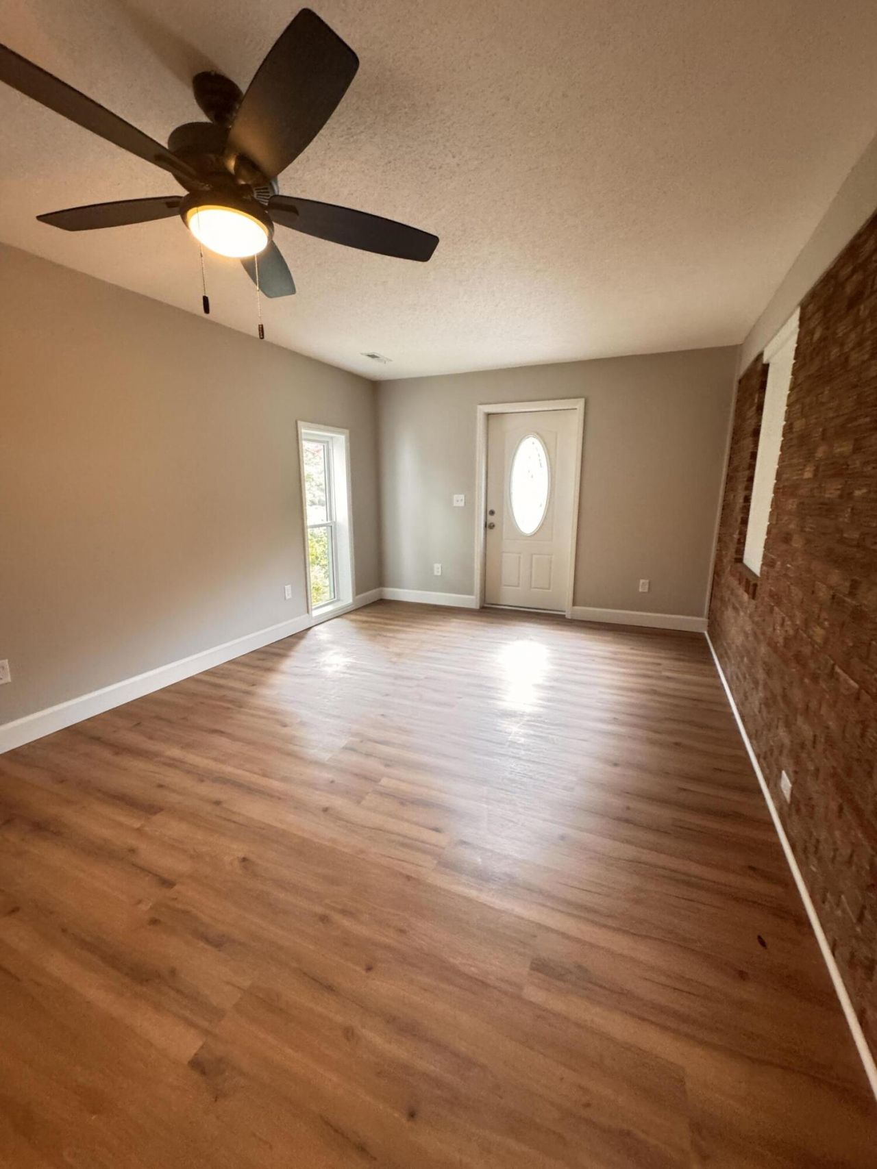 210 Grayson Street Photo 51