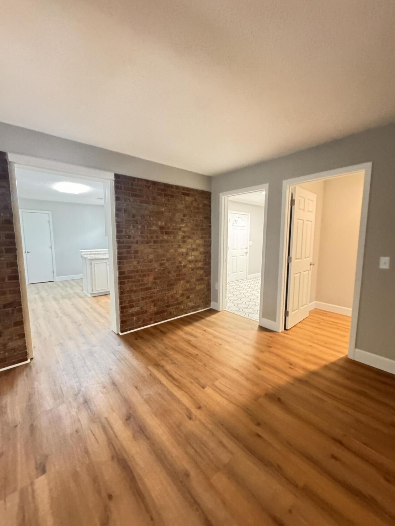 210 Grayson Street Photo 55
