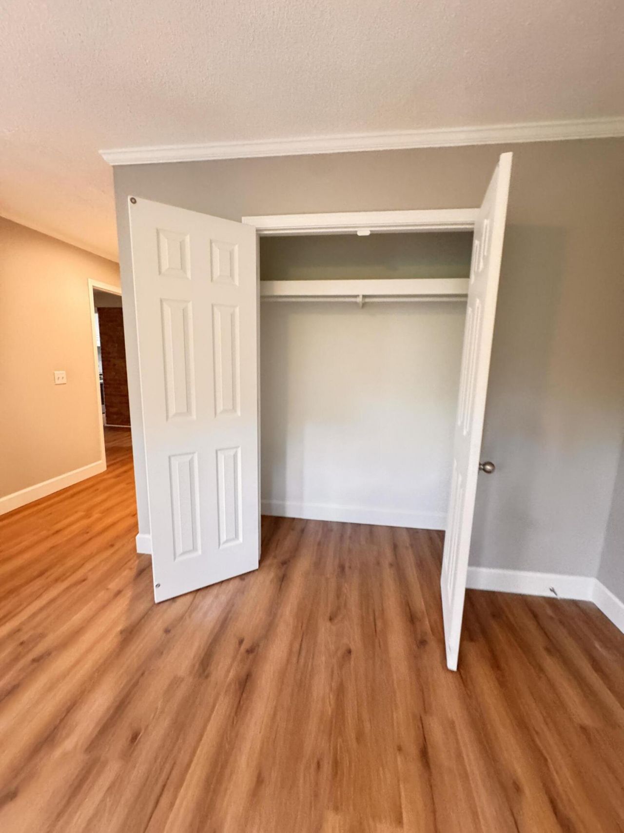 210 Grayson Street Photo 68