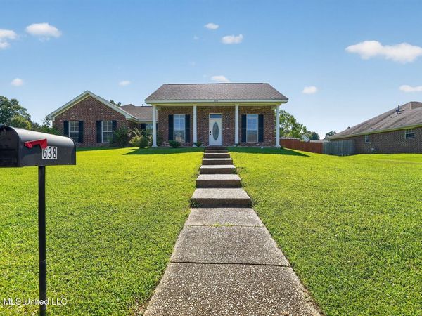 638 Oak Ridge Way, Pearl, MS 39208